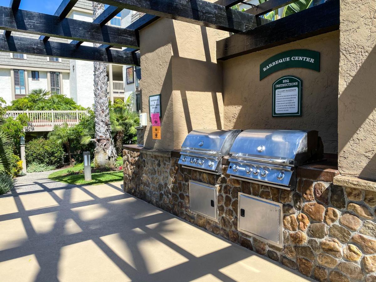 Oceanside Beach Condos Exterior photo